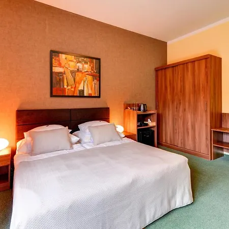 Hotell Hermes 4*
