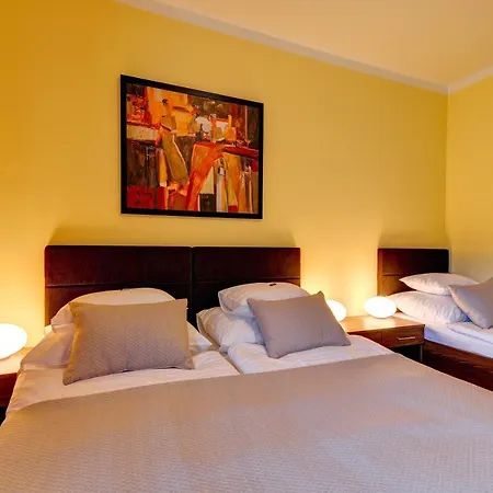 Hermes 4*