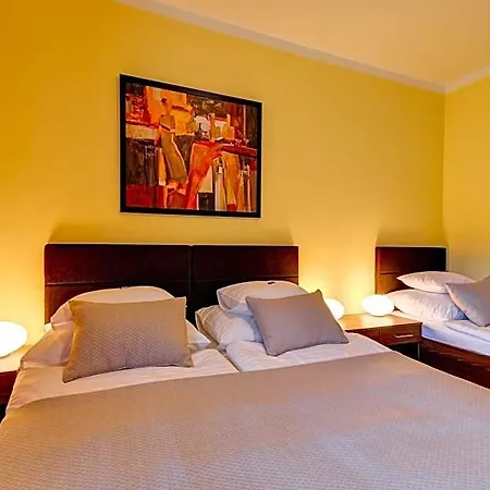 Hermes Hotel