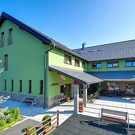 Hermes 4* Krnov