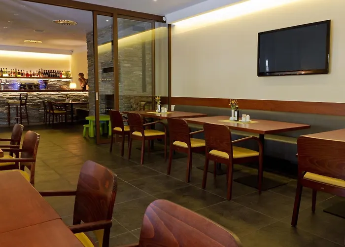 Hermes 4* Krnov